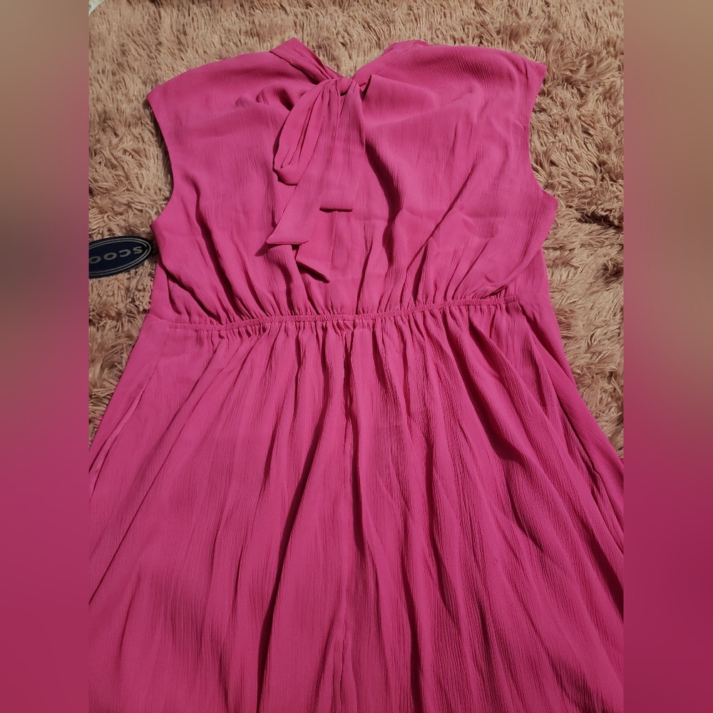 Women's Magenta Pleated Neck Midi Dress - Picture 5 of 11